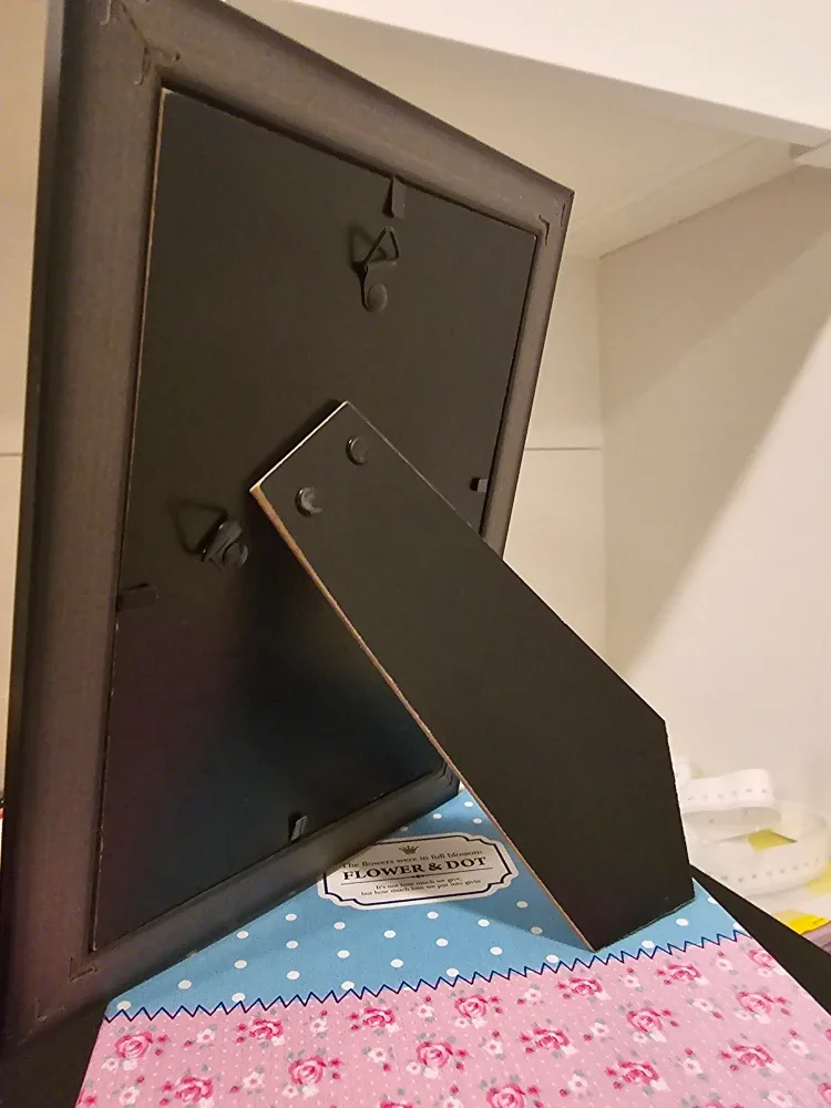 Offers: A New Frame + Drawing. image indicator(3)