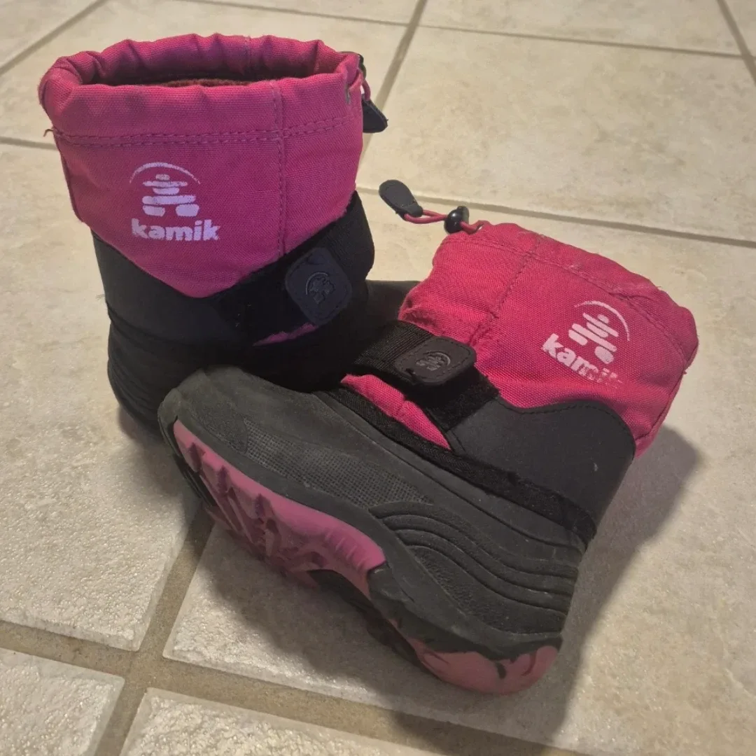 Kamik Rocket Rose Child Snow Boots - Size 8 image indicator(2)