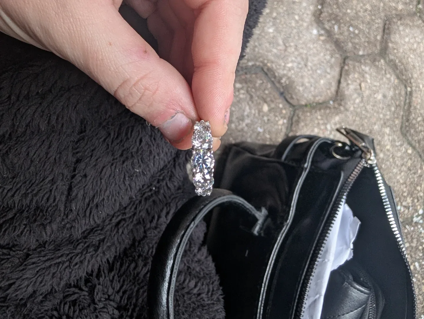 Size 7/7.5 Sterling silver VVS 2 moissanite ring image indicator(4)