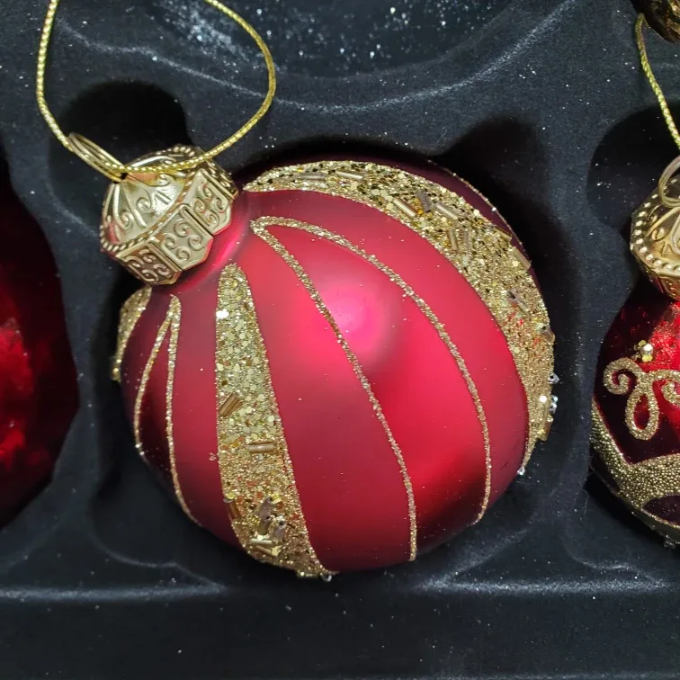 Red & Gold Christmas Ornaments #cleanout image indicator(4)