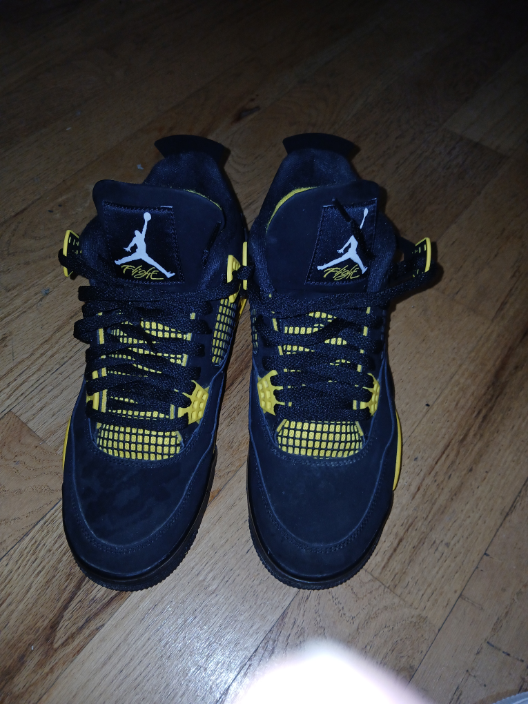 Air Jordan 4 Retro Black/Yellow - photo 2