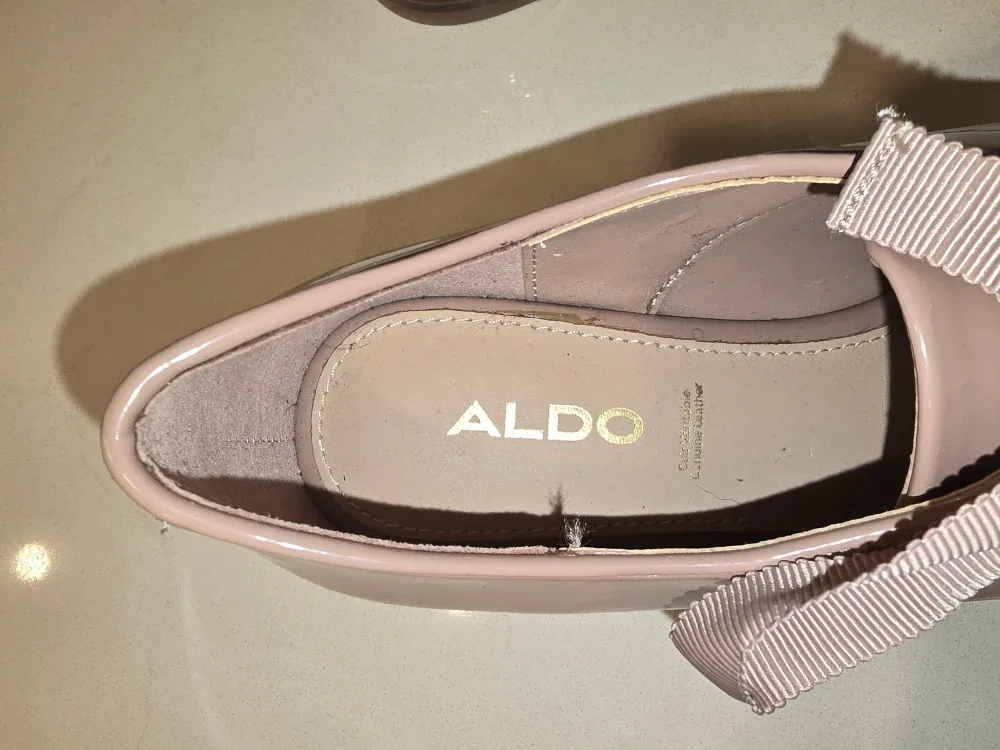 Aldo Blush Pink Oxfords - Size 7 image indicator(2)