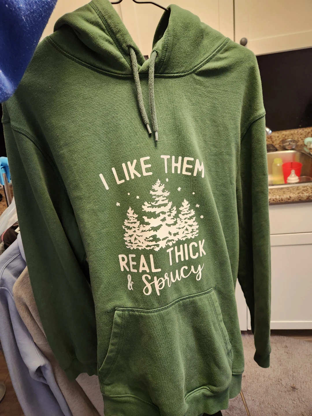 Christmas-themed Sweatshirts - photo 2