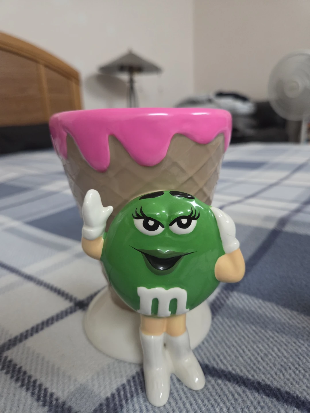 M&M's Character Ice Cream Cone Cup - photo 3
