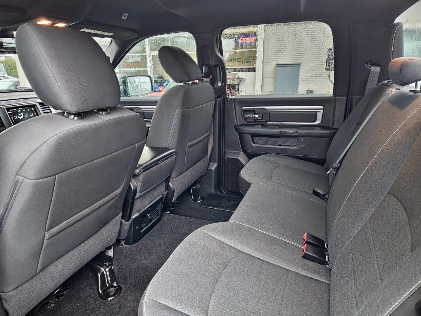 2022 RAM 1500 CLASSIC WARLOCK image indicator(9)