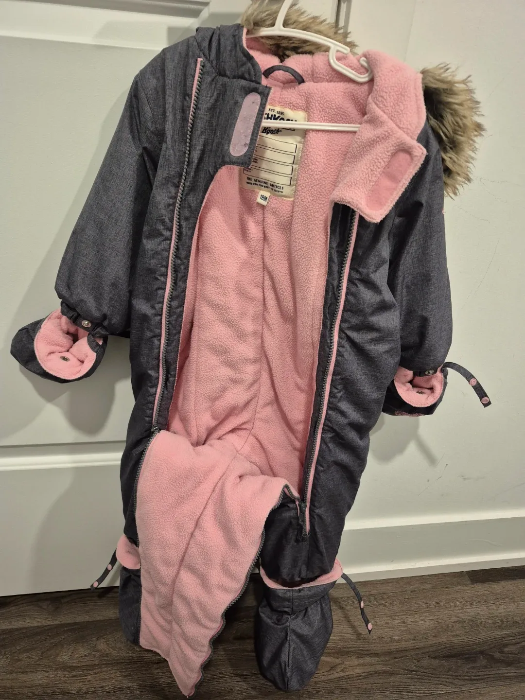 OshKosh B'gosh 18M Snowsuit - Grey & Pink image indicator(2)