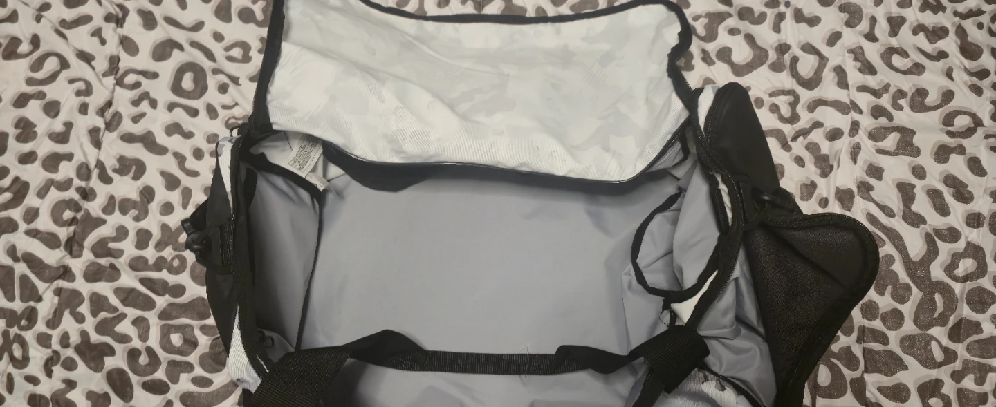 Nike Camo Duffel Bag - photo 2