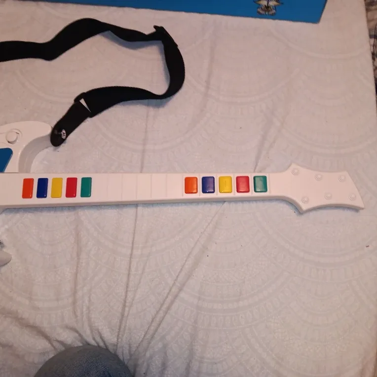 Intec Wireless Guitar for Wii image indicator(3)