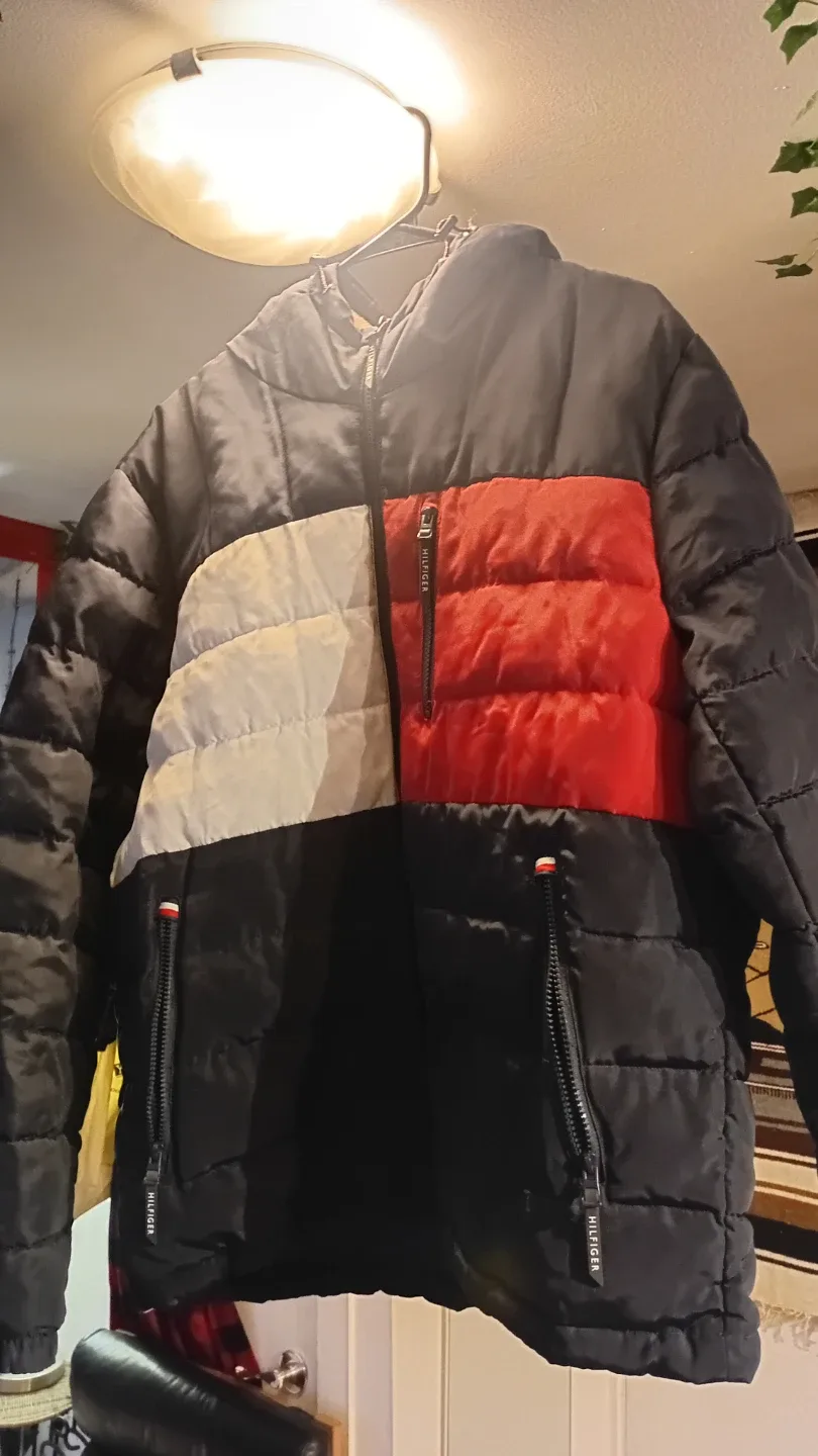Tommy Hilfiger Jacket - XL SOME MAY SAY IT FITS LIKE A LARGE