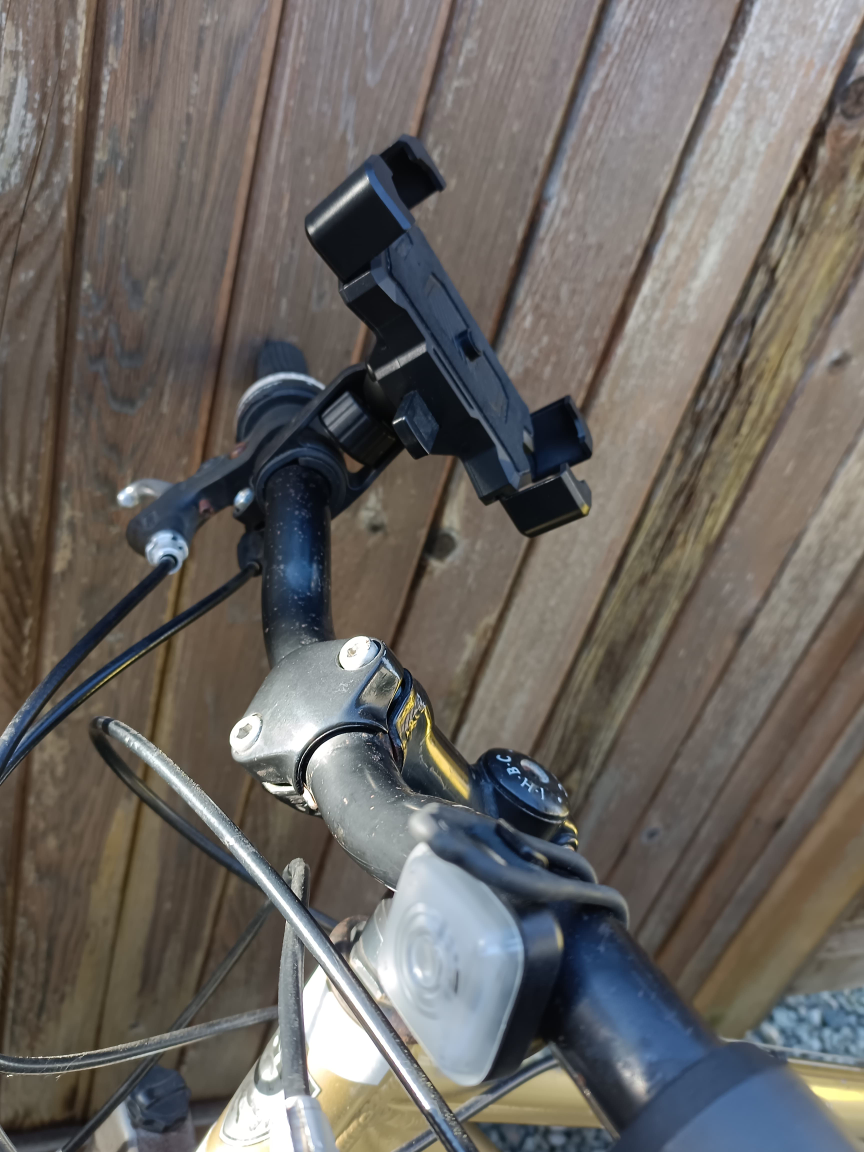 Iron Horse Aluminum Bike - 21-Speed Shimano + Full Accessory Kit - photo 5