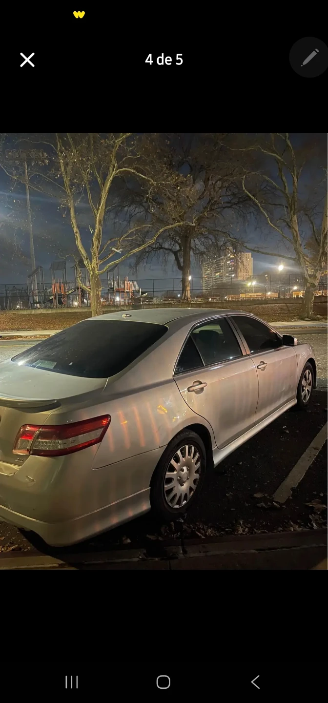 Toyota Camry - Silver Sedan - photo 3