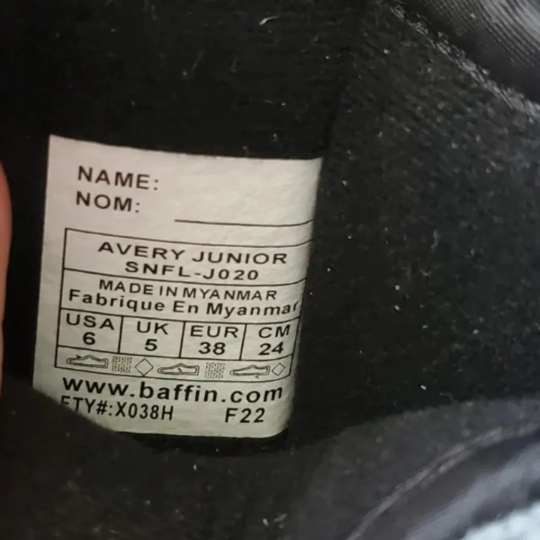 Baffin Avery Junior Black Winter Boots - Size 6