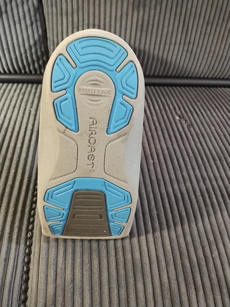 DJO AirCast Walker Boot - Small image indicator(8)