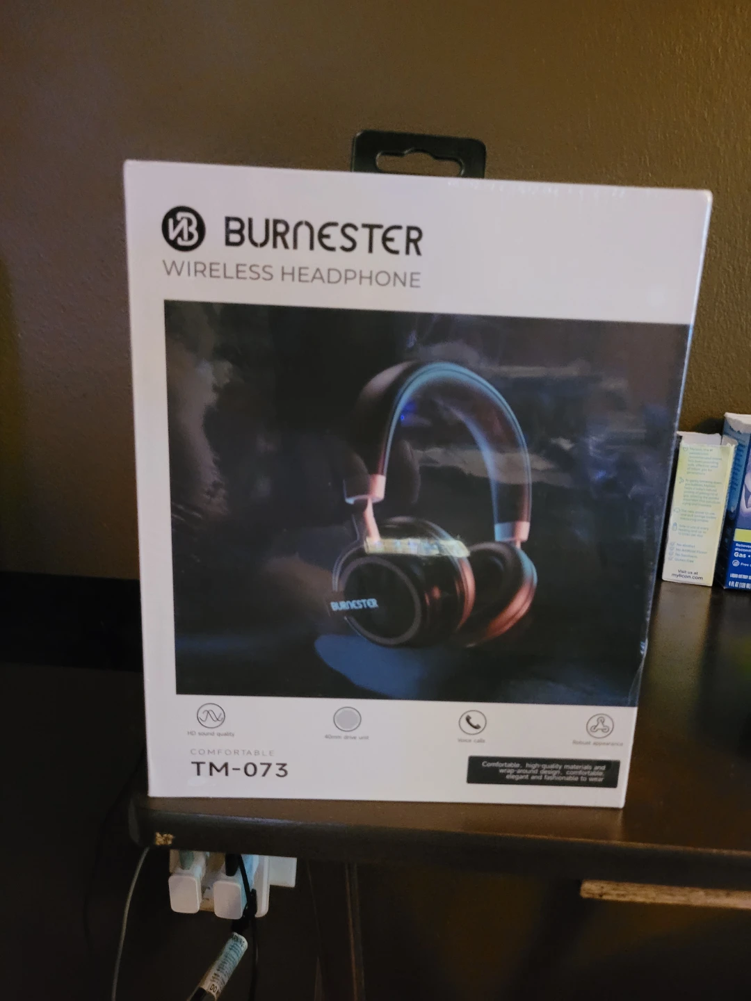 Burnester TM-073 Wireless Headphones - New!