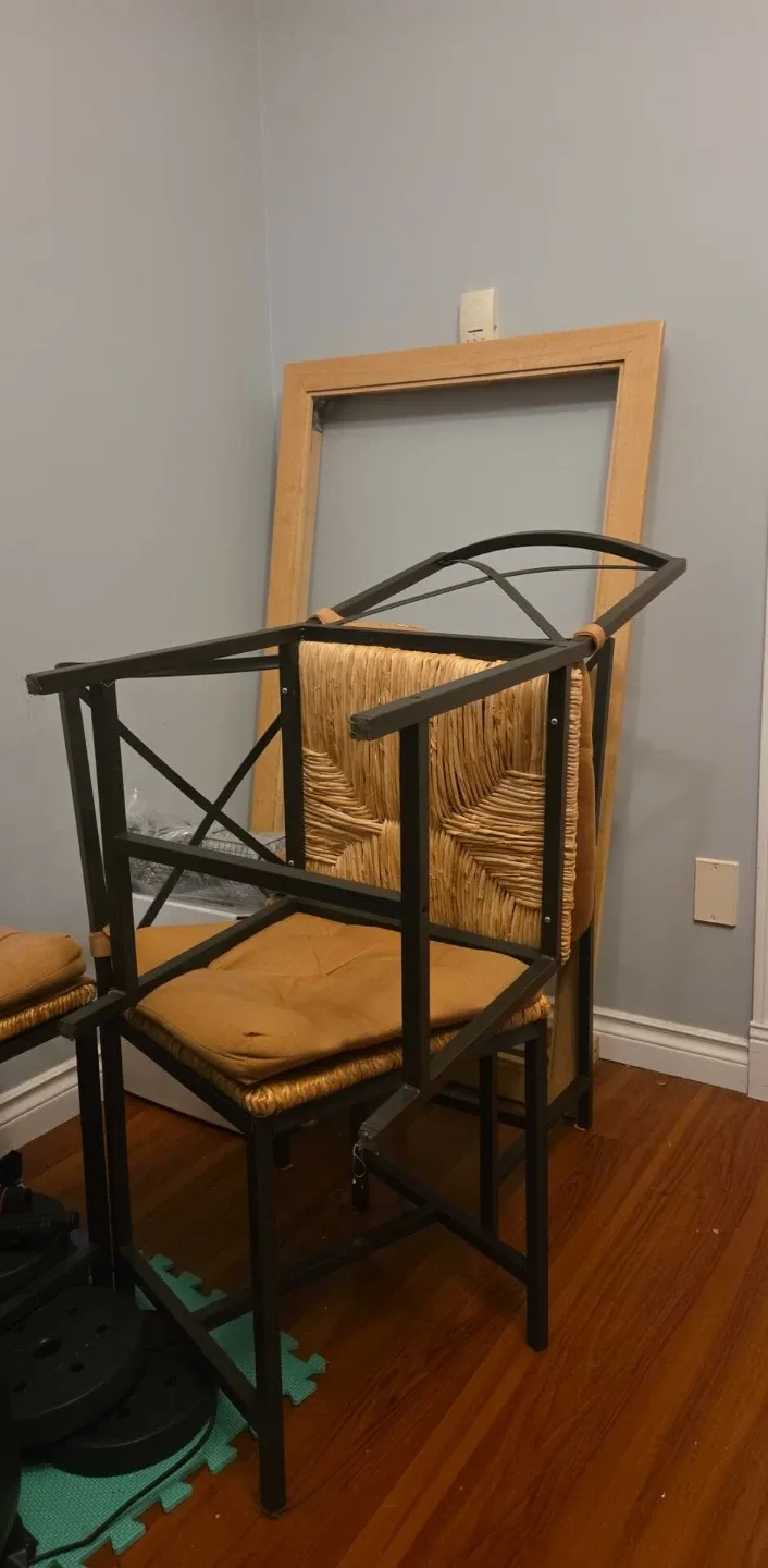 Dining Table with 6 Chairs image indicator(3)