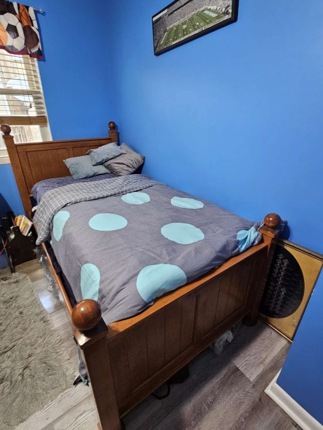 Wooden Bed Frame with mattress - photo 2