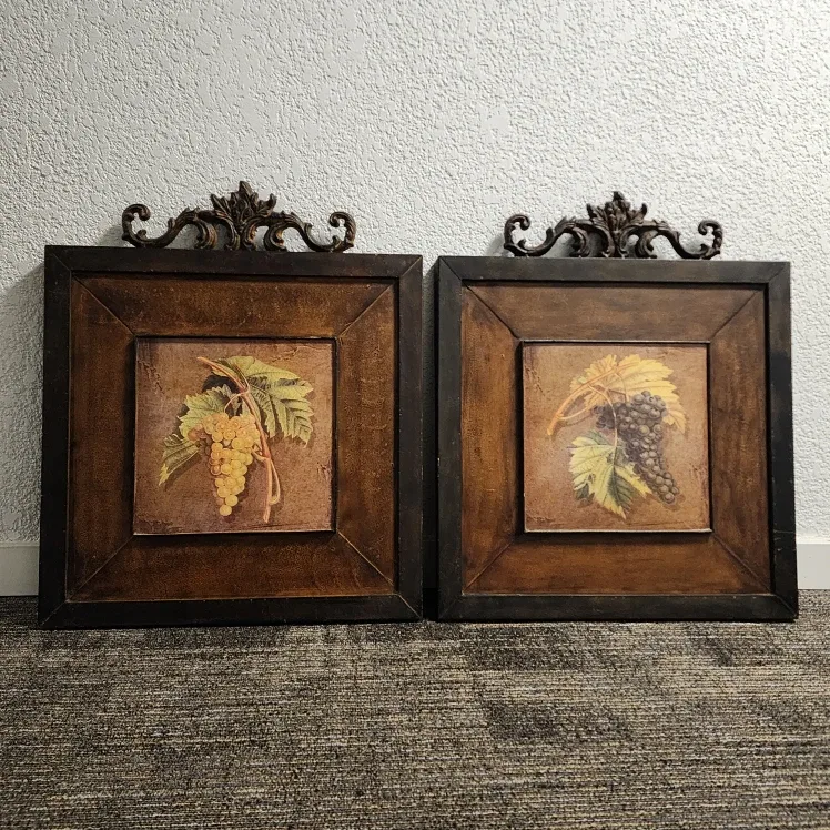 NWT PAIR OF FULL METAL ART OF GRAPES BY BOWRING