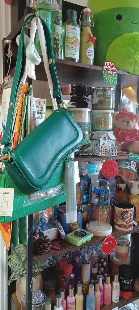 Woodlawn Bronx NY Hoodie & Bucket Hat image indicator(2)