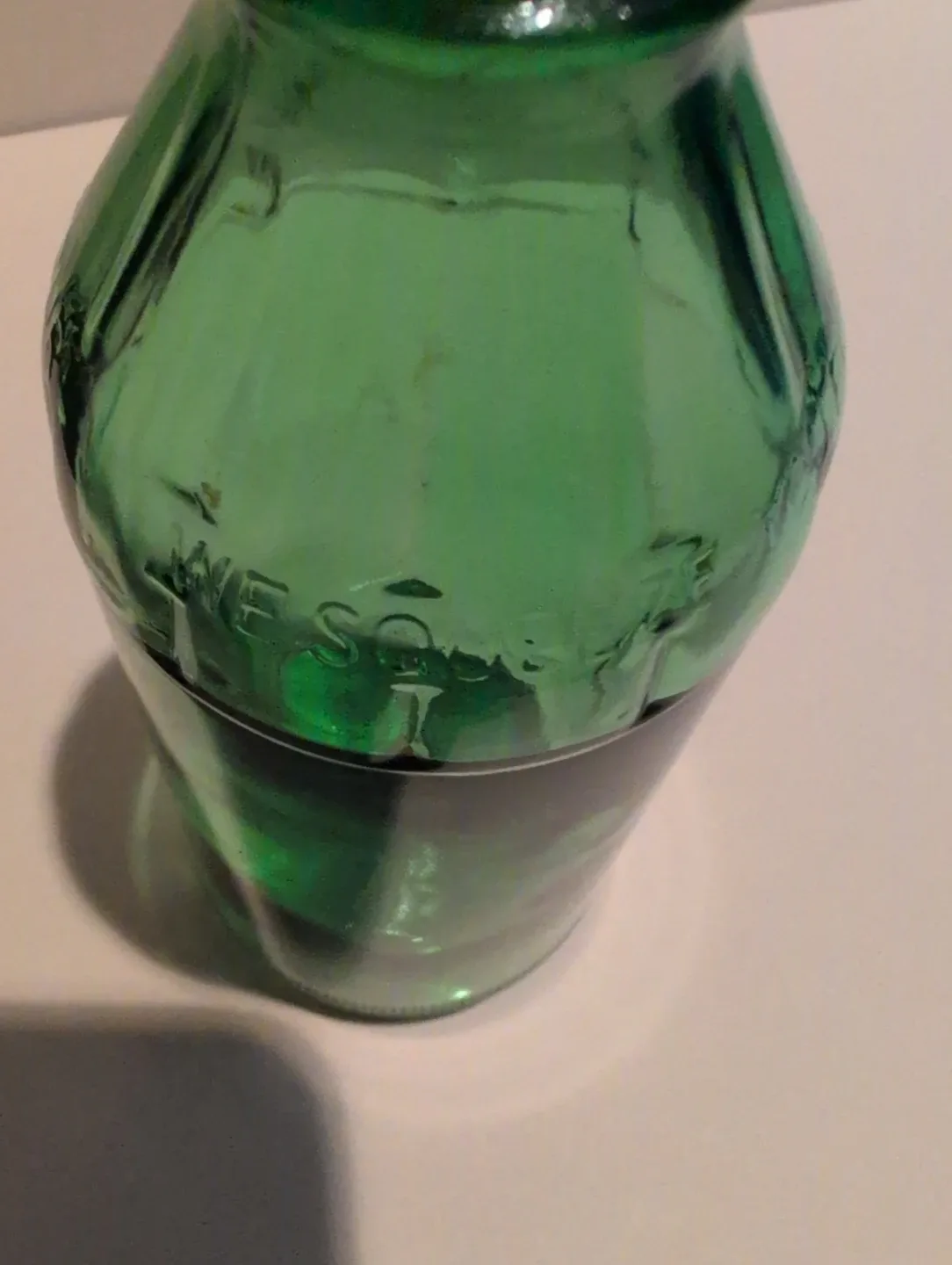 Vintage Lemon Juice Green Glass Bottle image indicator(4)