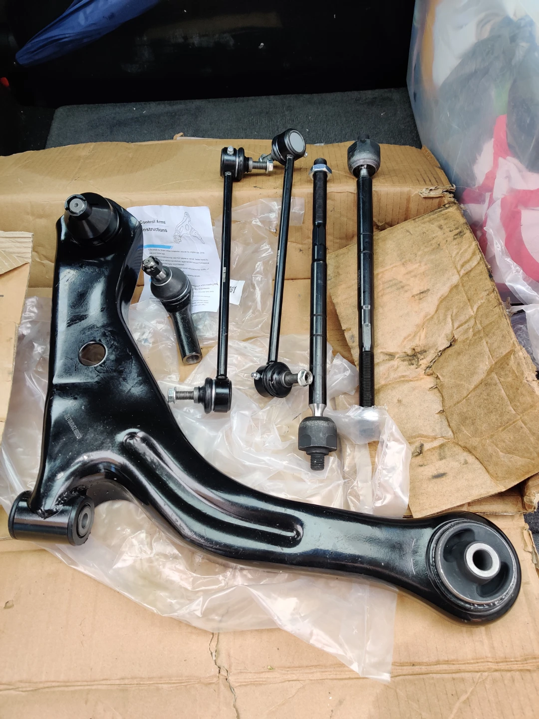 Car Suspension Control Arm Kit - New
