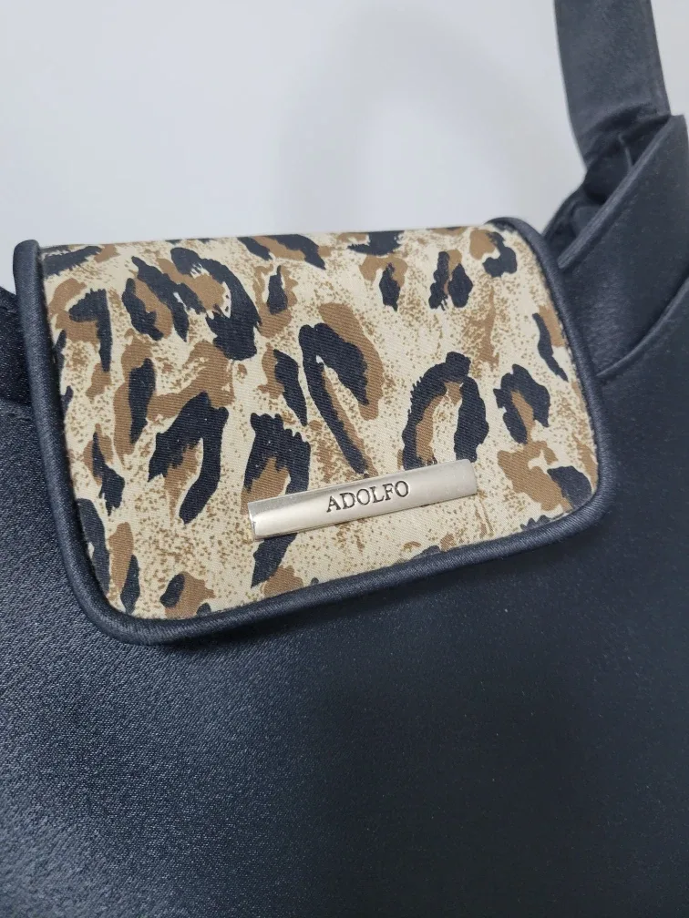 Adolfo Black Shoulder Bag image indicator(2)