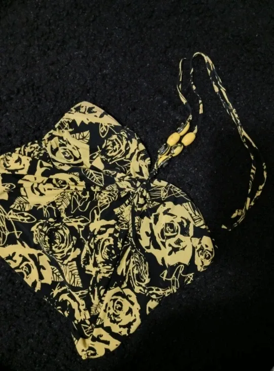 Floral Print Halter Top image indicator(2)