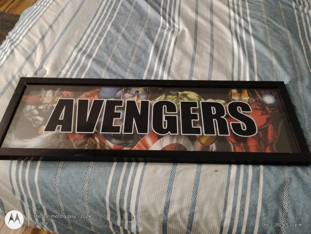 Avengers Framed Picture image indicator(2)