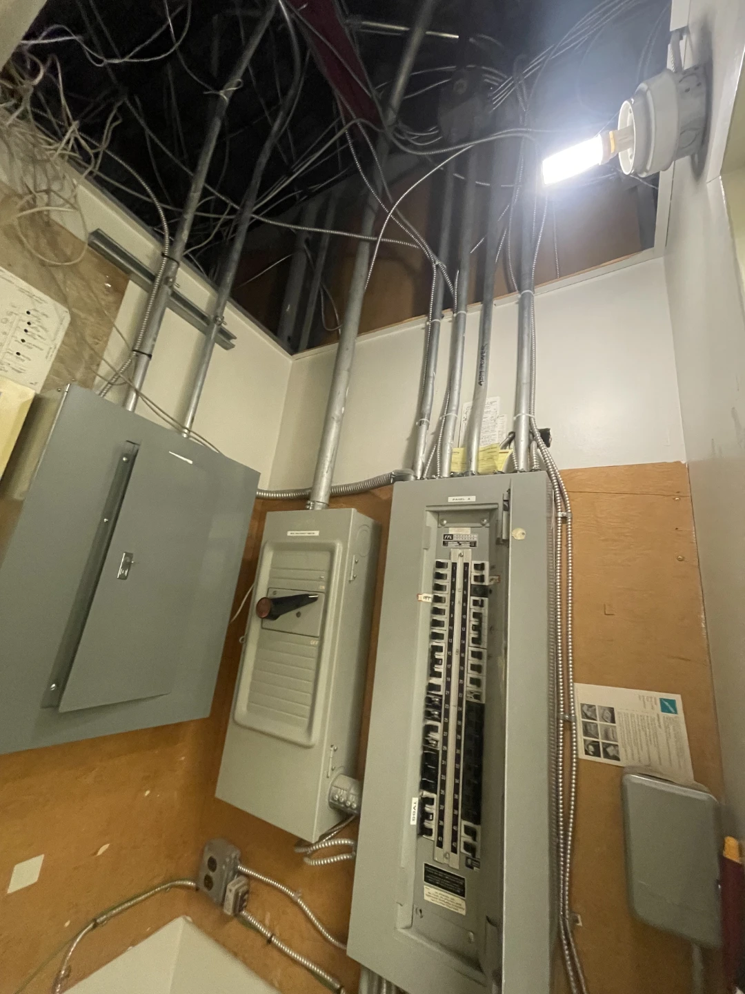 Electrician lights - photo 4