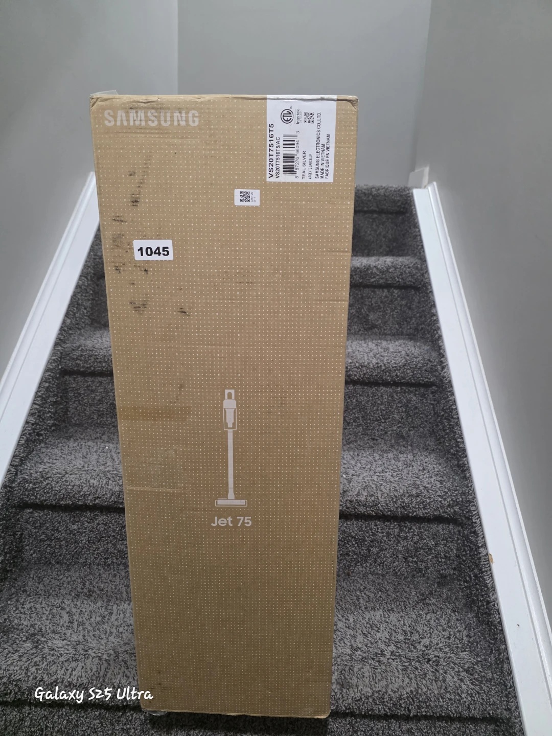 Samsung Jet 75 Cordless Stick Vacuum - New in Box!