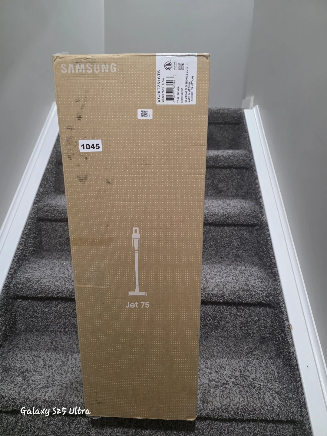 Samsung Jet 75 Cordless Stick Vacuum - New in Box! - photo 2