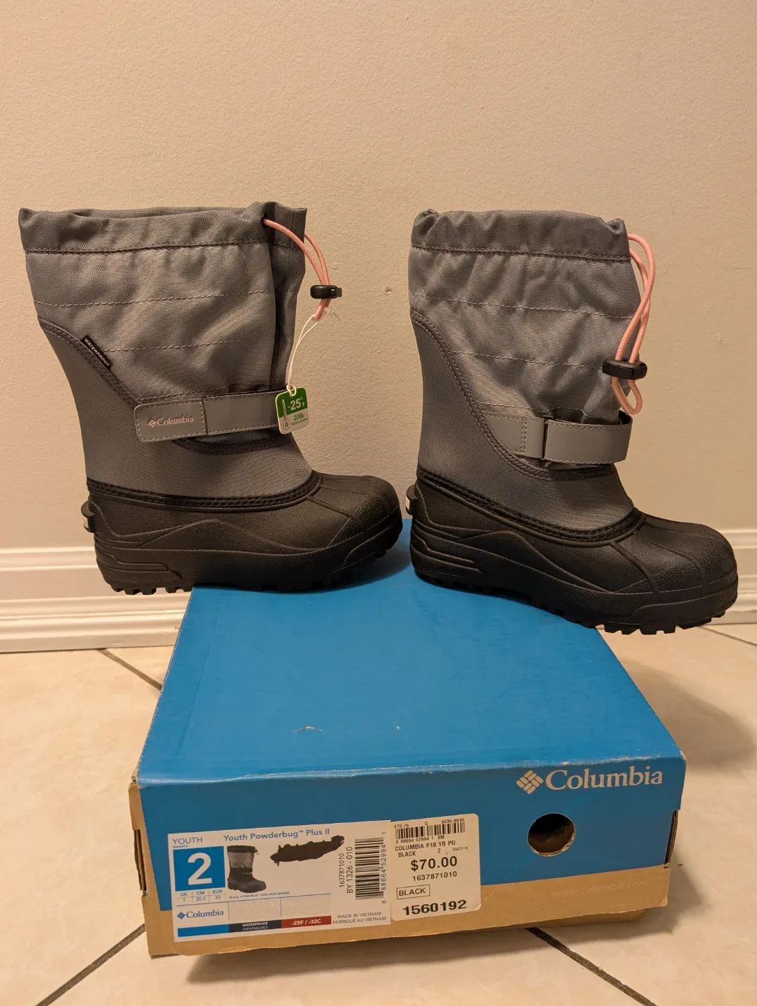 Columbia Youth Powderbug II Boots - Size 2, New in Box! image indicator(2)