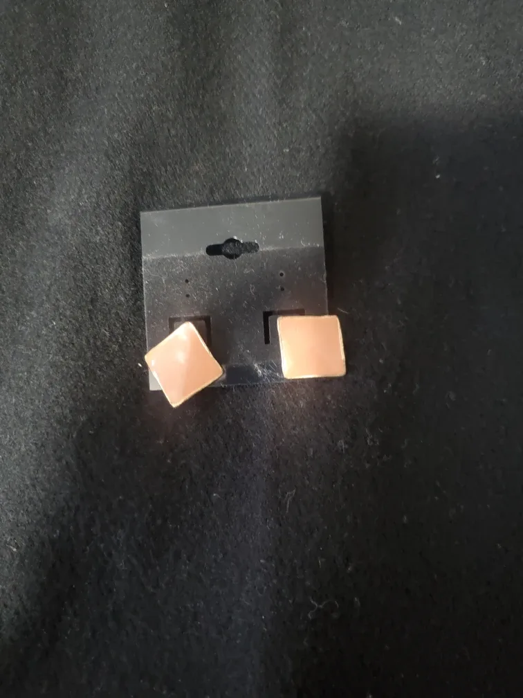 Square Stud Earrings - Peach Colour