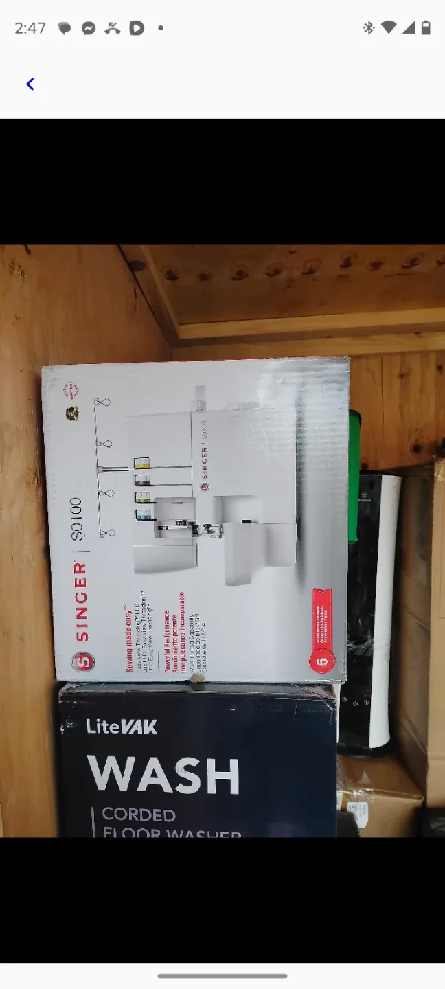 SINGER S0100 Serger Sewing Machine