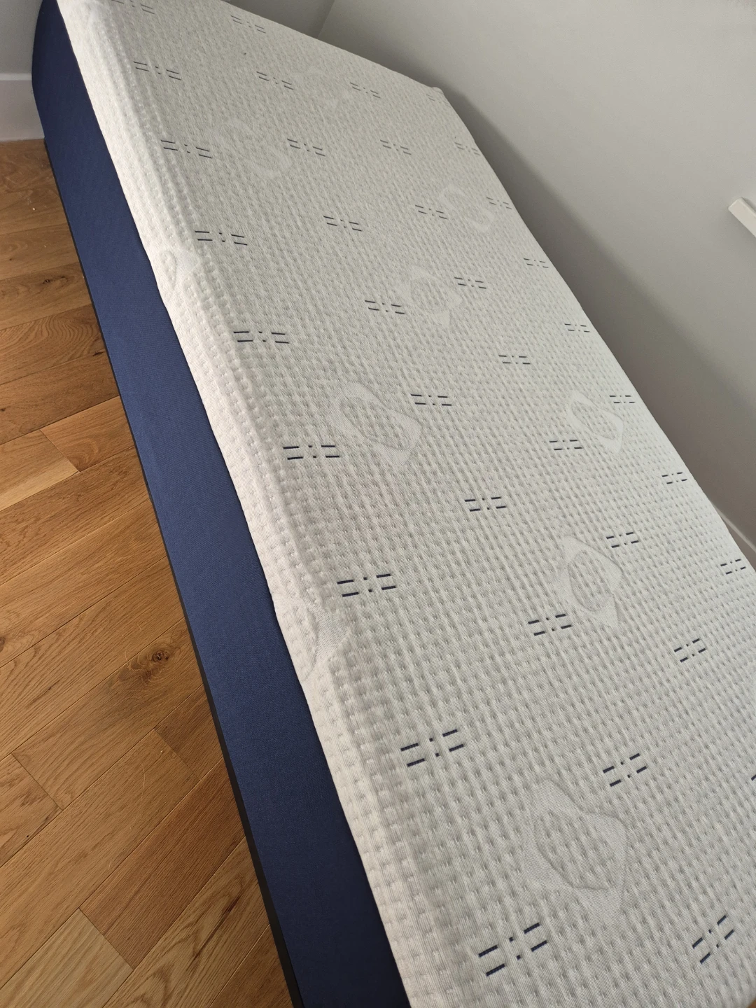 Sealy Posturepedic Mattress and Frame