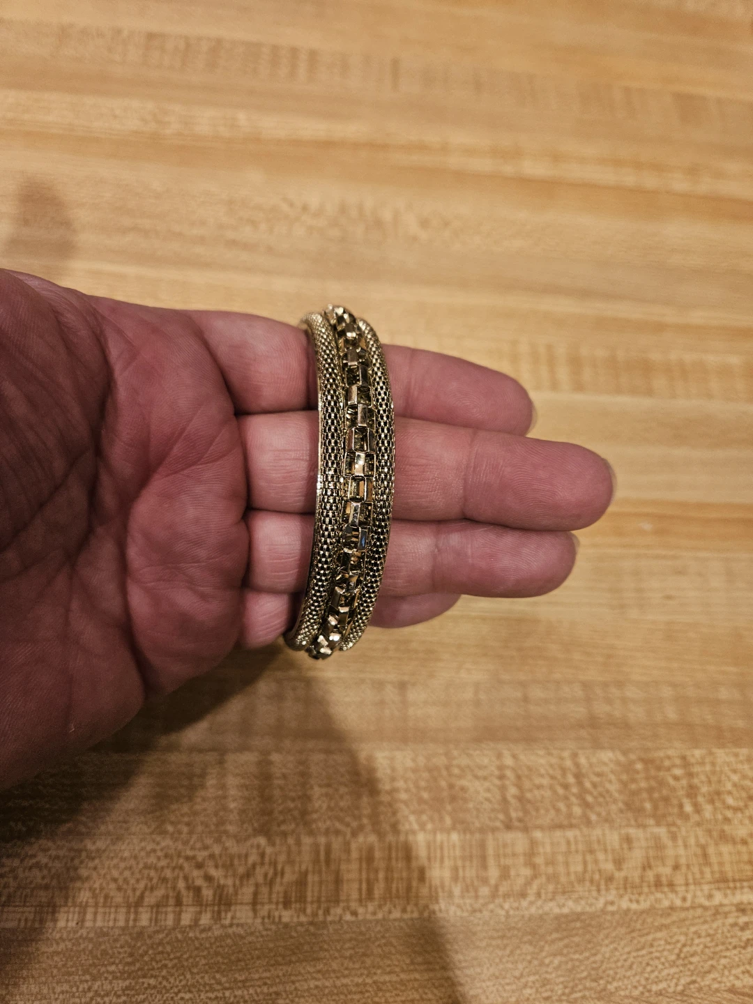 Graziano Gold Tone Bangle Bracelet - photo 5