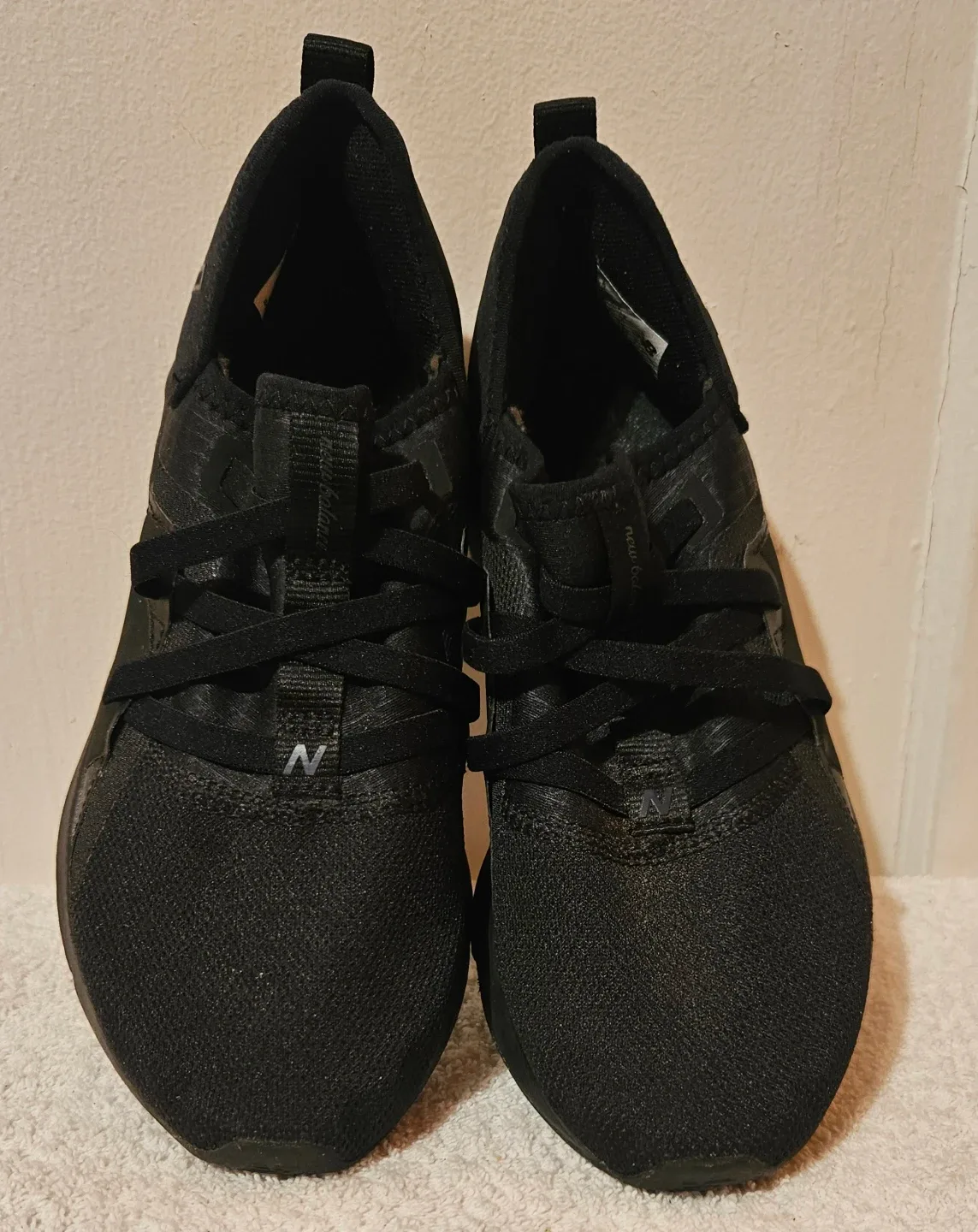 Women Sneakers image indicator(3)