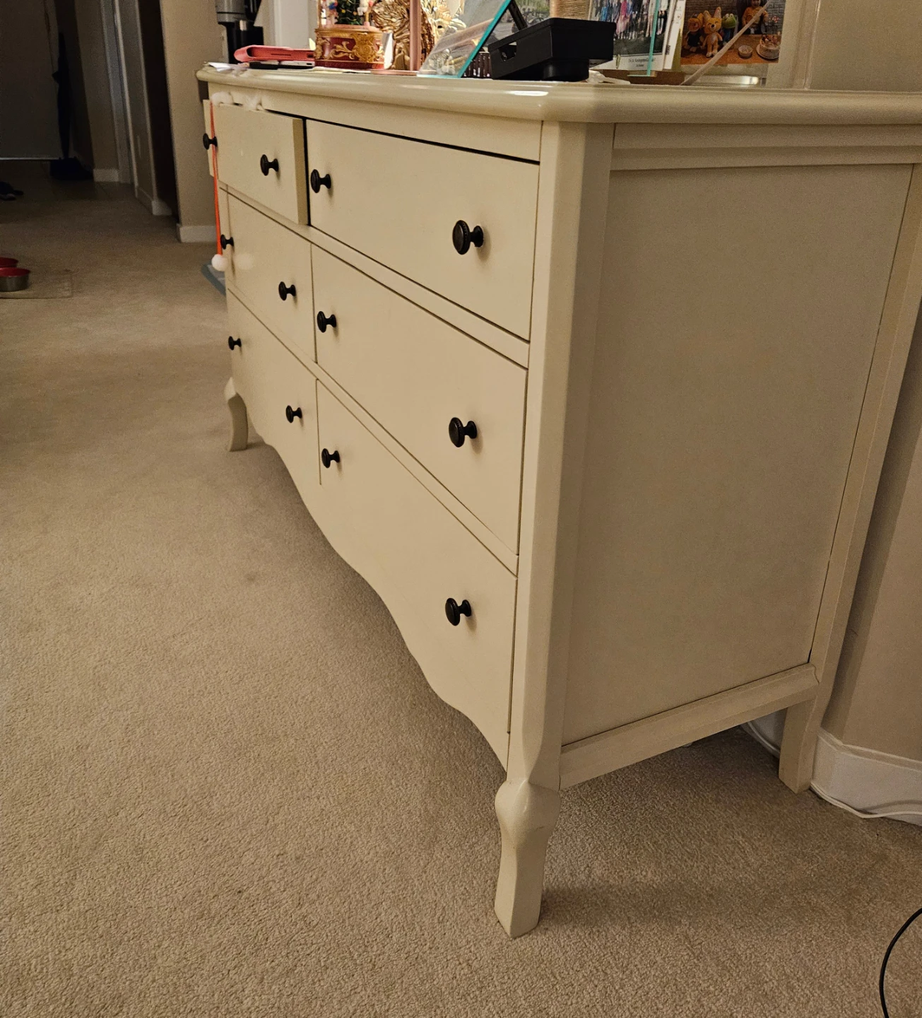 Cream Dresser - 6 Drawers - photo 2