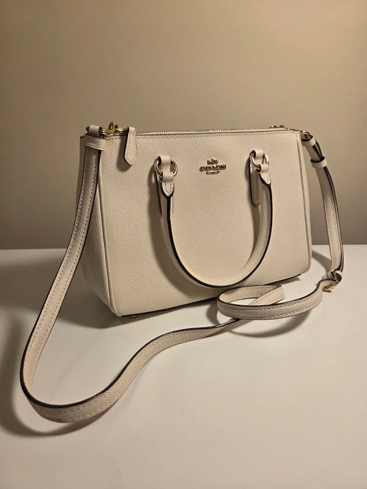 Coach Ivory Hand/Cross body Bag image indicator(7)