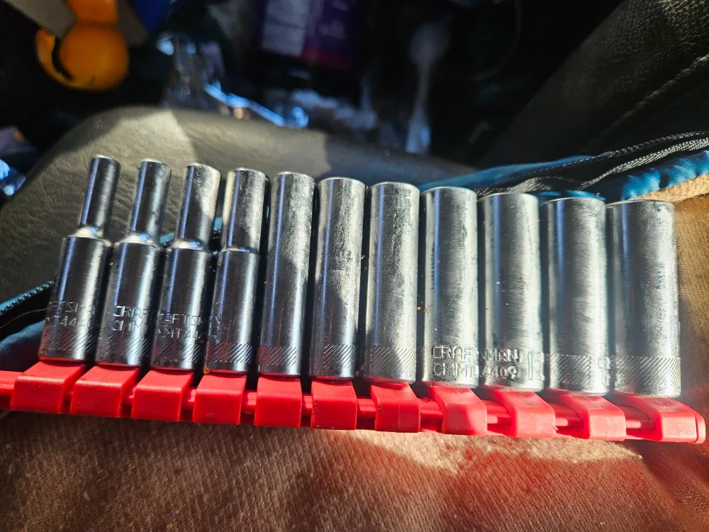 Craftsman 1/4 Flex Head Ratchet, Sockets