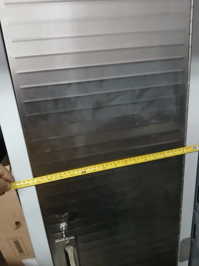 Ultra Locker Storage Cabinet image indicator(9)