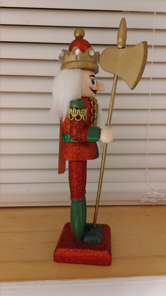 Red Nutcracker Figurine - photo 4