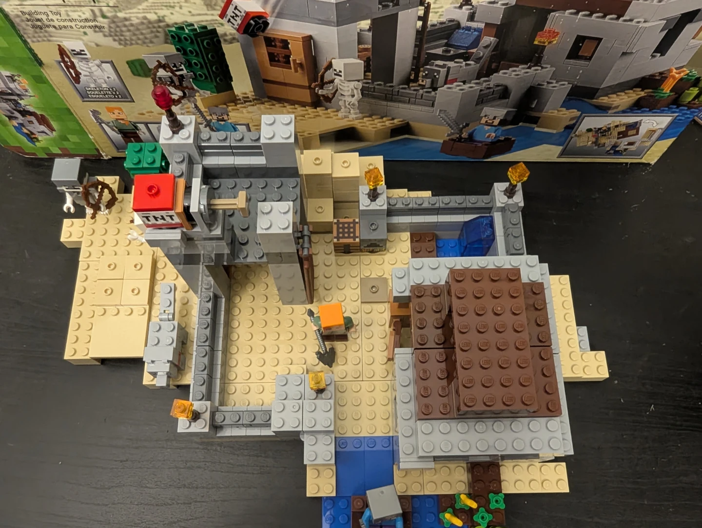 LEGO Minecraft 21121 The Desert Outpost - photo 3
