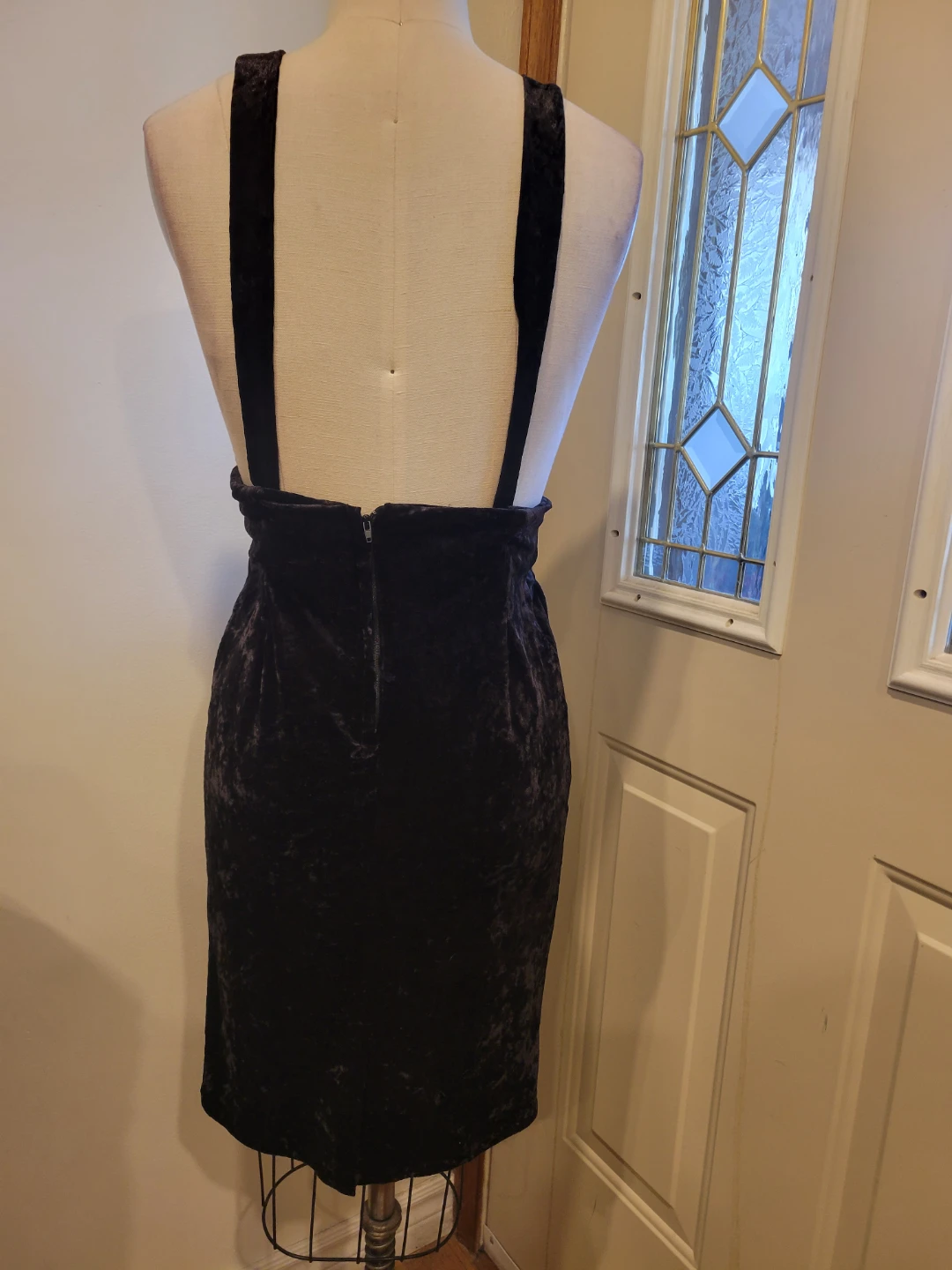 Women's Size 6 Dress - photo 3