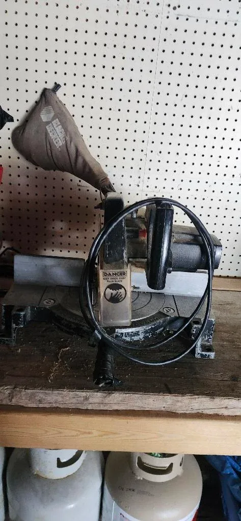 Black & Decker Miter Saw