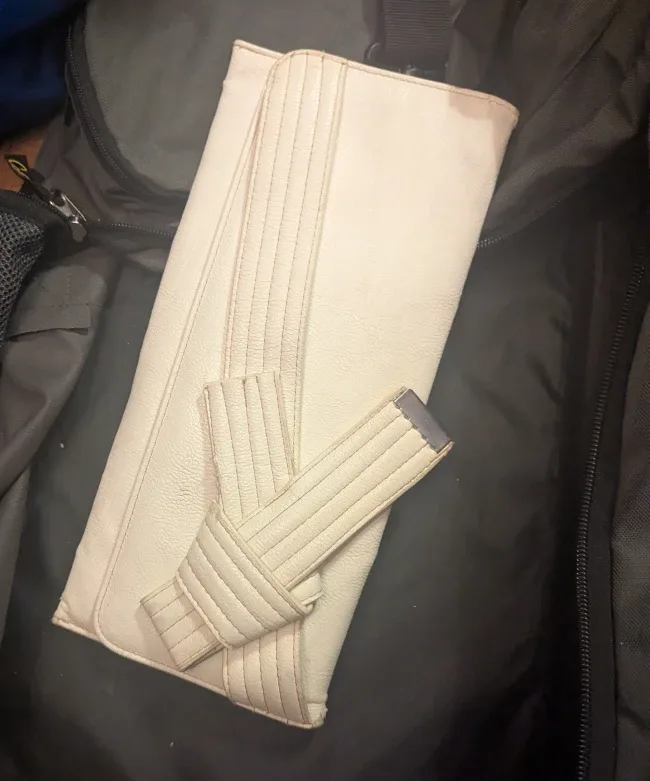 Jessica Simpson Clutch image indicator(4)