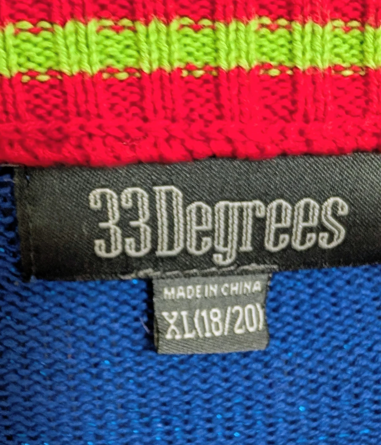 Holiday Panda Sweater - Size  Women's XL (18/20) - photo 2