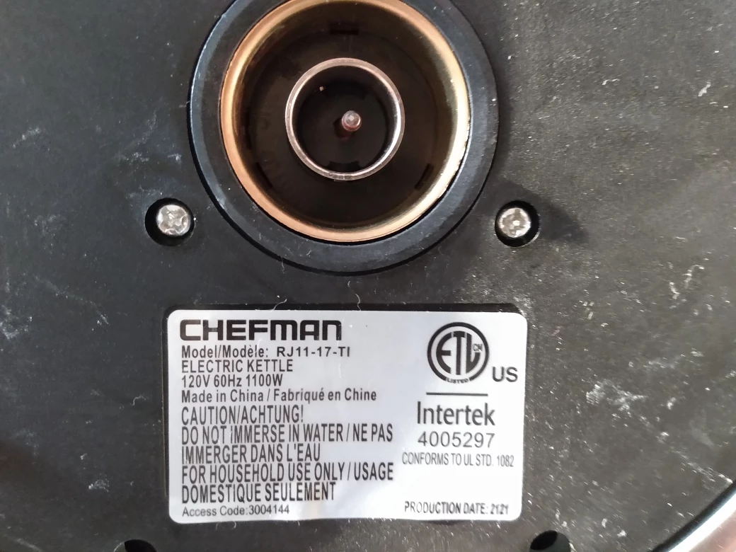 Chefman RJ11-17-TI Electric Kettle - photo 2