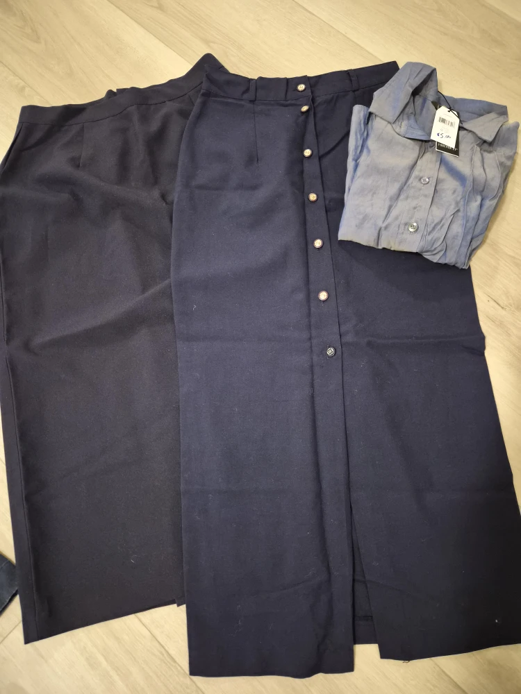 Uniforms for Girls... - photo 2