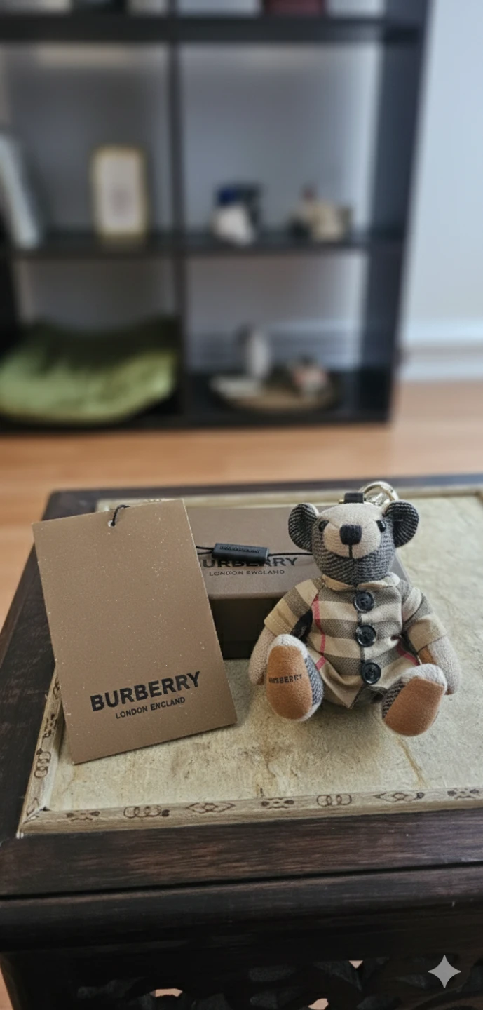 Burberry Thomas Bear Key Charm - New in Box - photo 4