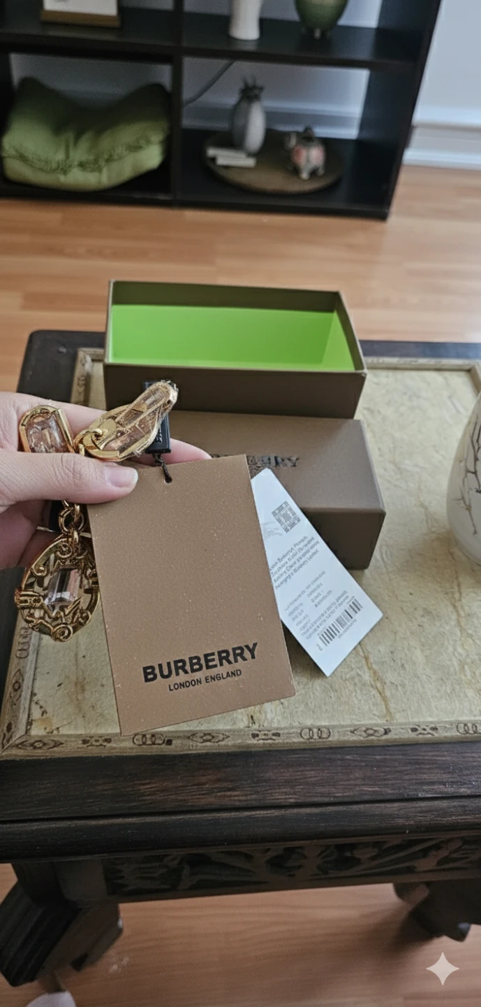 Burberry Thomas Bear Key Charm - New in Box - photo 5